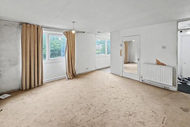 29 Menlo Gardens, Beulah Hill, Upper Norwood, SE19 3DT