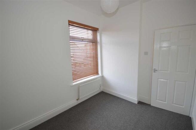 BEDROOM (2)