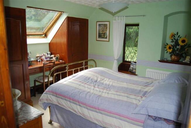 BEDROOM 3
