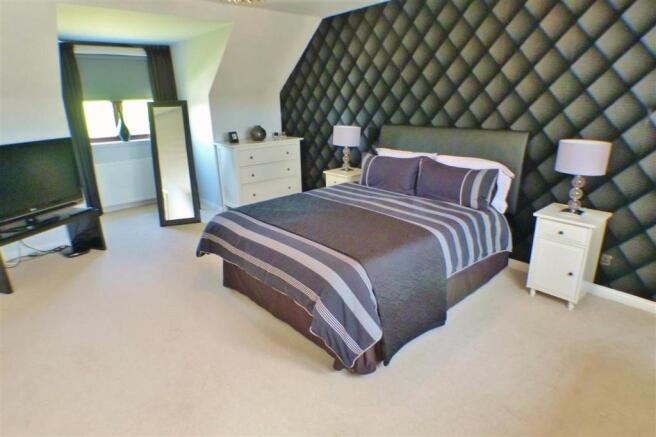 Bedroom Two (1)