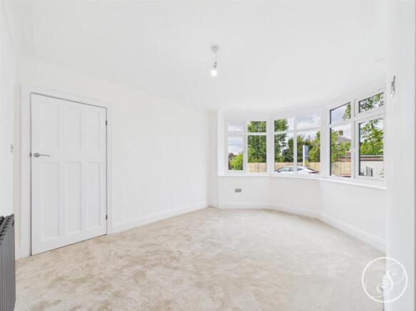3 bed Semi-Detached for sale Image 11