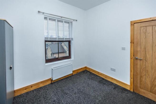 3 bed Detached for sale Image 9