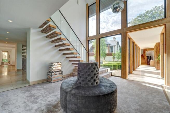 Macclesfield Road, Prestbury, Cheshire, SK10 photo 4