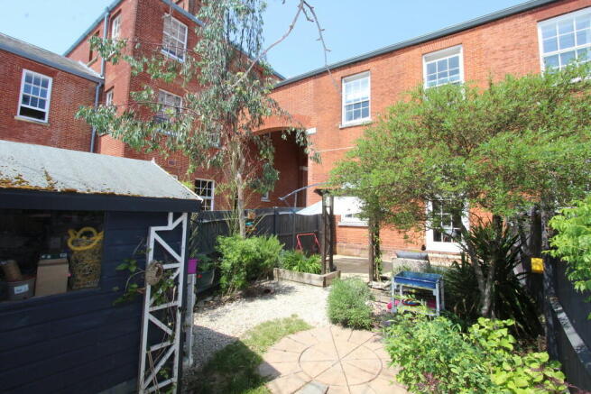 Photo 5