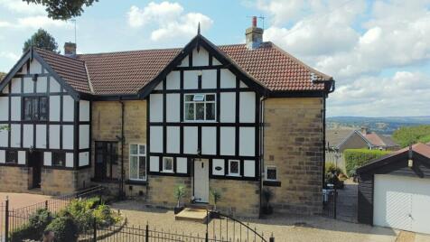 Hill Court Drive, Bramley, Leeds
