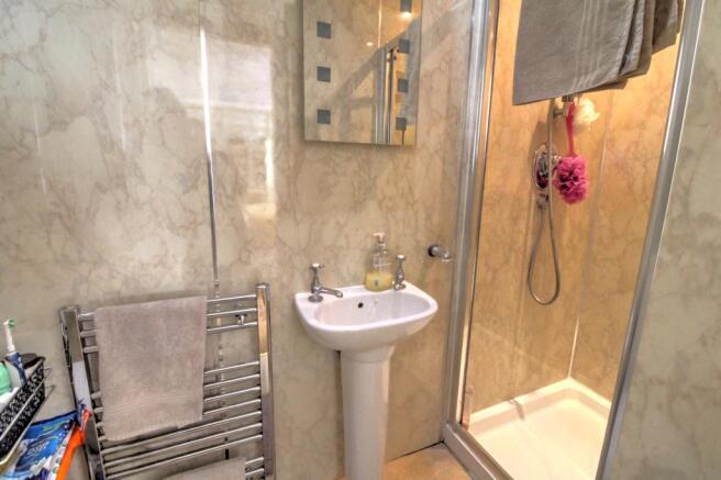 En-suite shower room