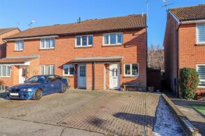 10, Findon Way, Horsham RH12 3UZ