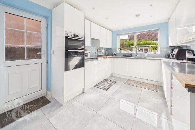 Bower Close, Potter Heigham, Great Yarmouth photo 4
