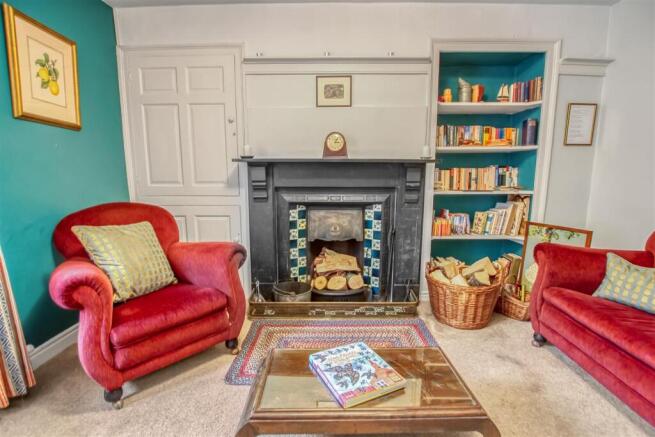 3 bed Terraced for sale Image 7