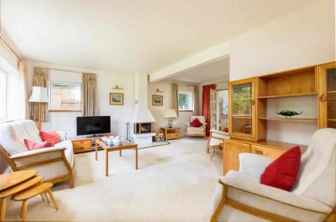 2 St Margaret's Close 12.jpg