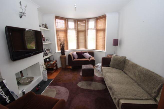 Front Lounge 