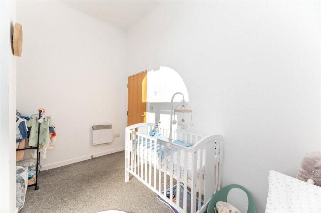 2 bed Apartment for sale Image 9