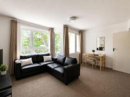 54, Clarence Crescent, London SW4 8LJ