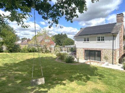 Leylands Road, Burgess Hill, RH15