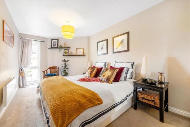 Bedroom 1.JPG