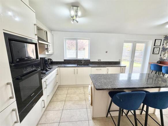 Breakfast Kitchen