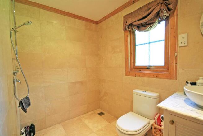 Family shower room