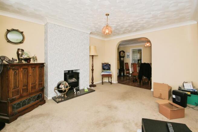 Green Lane, Yaxley, Peterborough photo 4