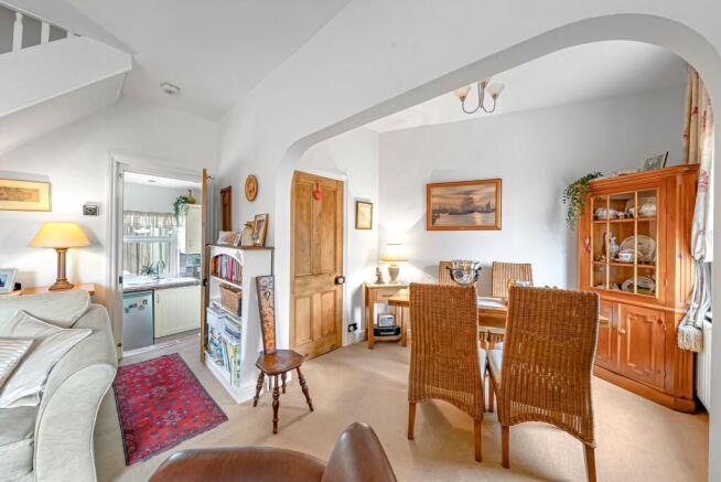 2 bed Semi-Detached for sale Image 11