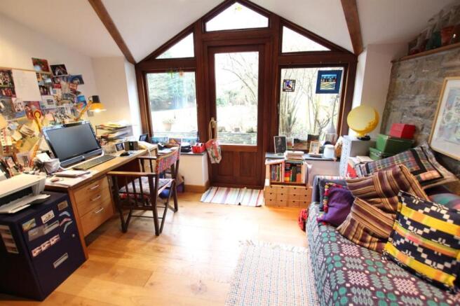 Study/3rd Bedroom