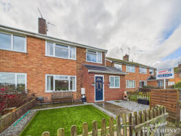 7, Grasmere, Aylesbury HP21 9TU