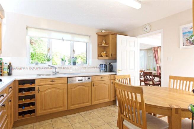 Kitchen/Breakfast Rm