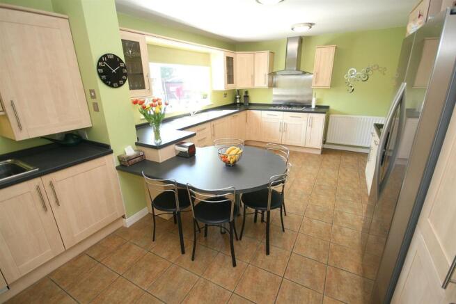 Kitchen Breakfast Room