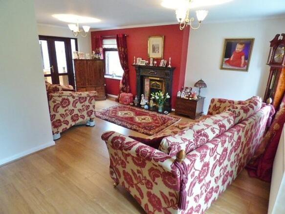 Lounge 1