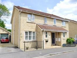7, Meadowsweet Drive, Calne SN11 0UH