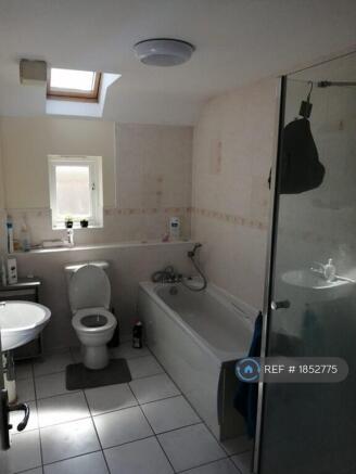 Main Bathroom