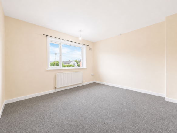 3 bed Semi-Detached to rent Image 6
