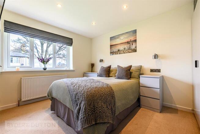 3 bed Bungalow for sale Image 10