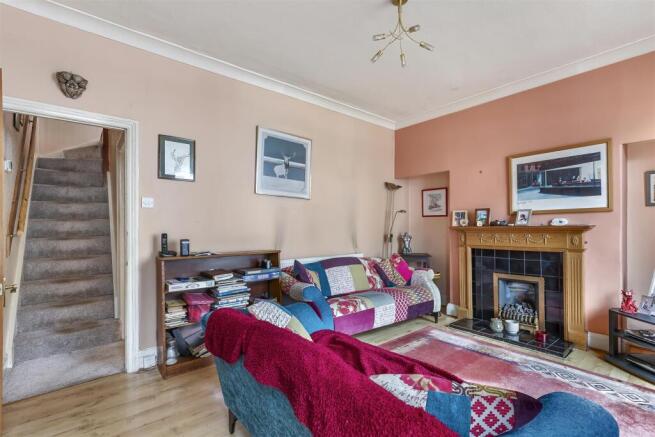 3 bed Terraced for sale Image 4