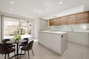 10, Treadgold Street, London W11 4BP