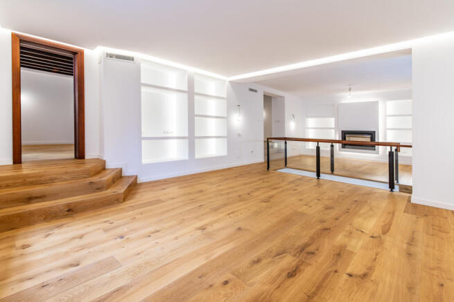 Open-minded living room