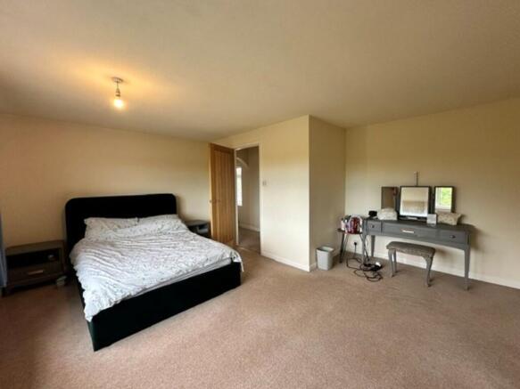 3 bed Cottage to rent Image 9