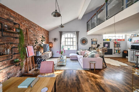 Hanover Place, Bow, London, E3