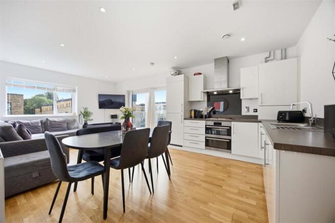 Kitchen/Living Area