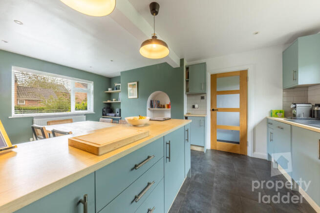 Astley Road, Little Plumstead, Norfolk photo 4