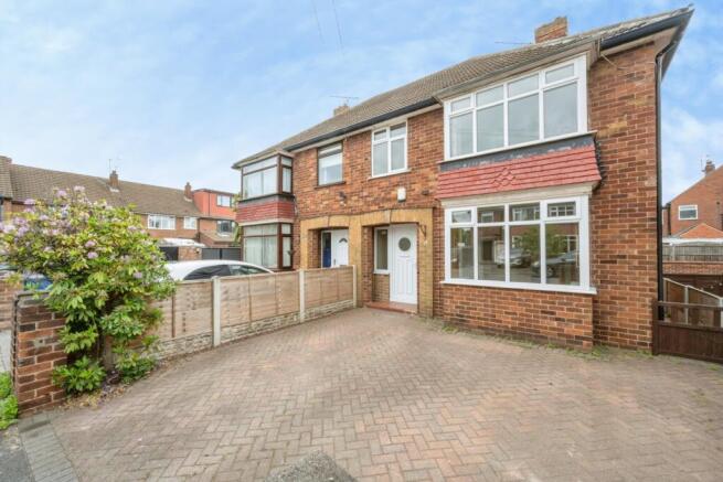 3 bed Semi-Detached for sale Image 5