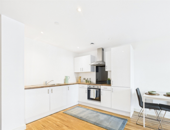 2. Kitchen.png
