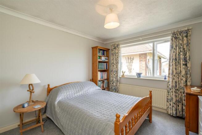 Bedroom 2.jpg