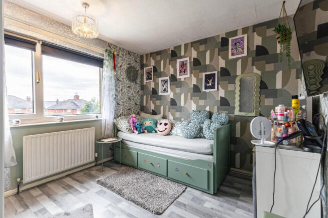 3 bed Semi-Detached for sale Image 10