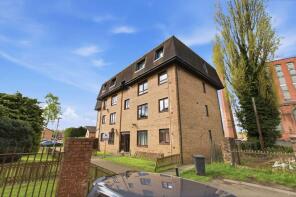 26, Anchor Avenue, Paisley PA1 1LD