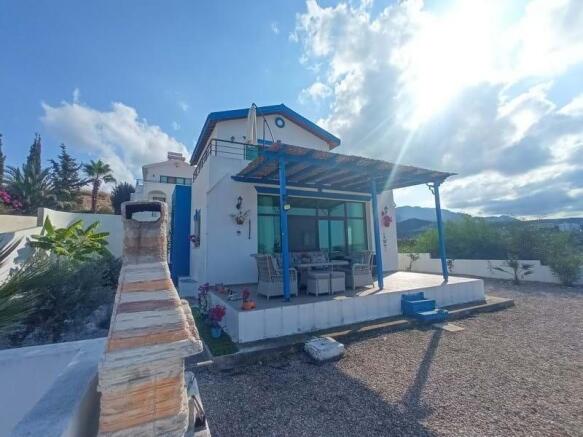 3 bedroom villa with beautiful sea views + partly furnished + 2 communal swimming pools + walking distance to the beach Image 9999 1