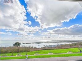 34, Marine Parade, Leigh-on-sea SS9 2NB