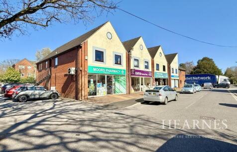 Farm Road, West Moors, Ferndown, BH22