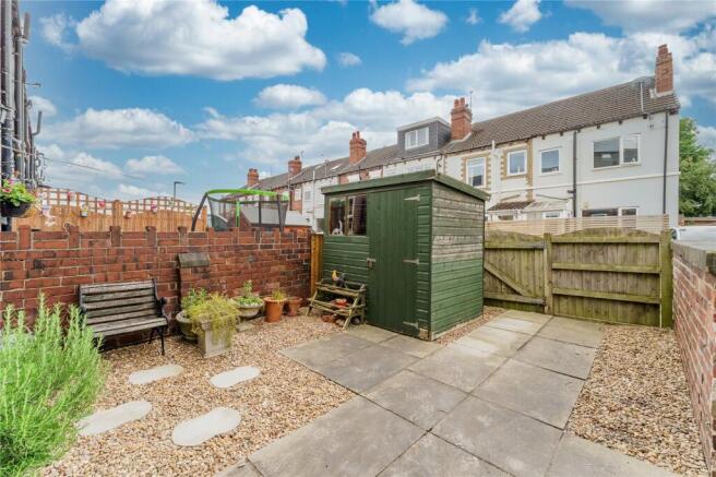 2 bed Terraced for sale Image 12