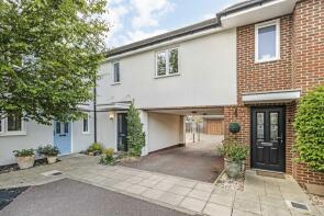 24, Chandlers Close, West Molesey KT8 2PA