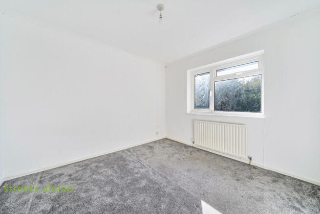 Melfield Gardens, London, SE6 photo 4